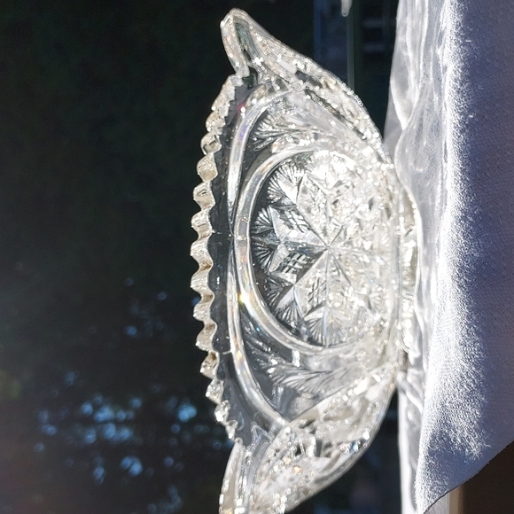 Pressed Glass sawtooth dish centerpiece Stunning piece of art EAPG MCM - Picture 13 of 17